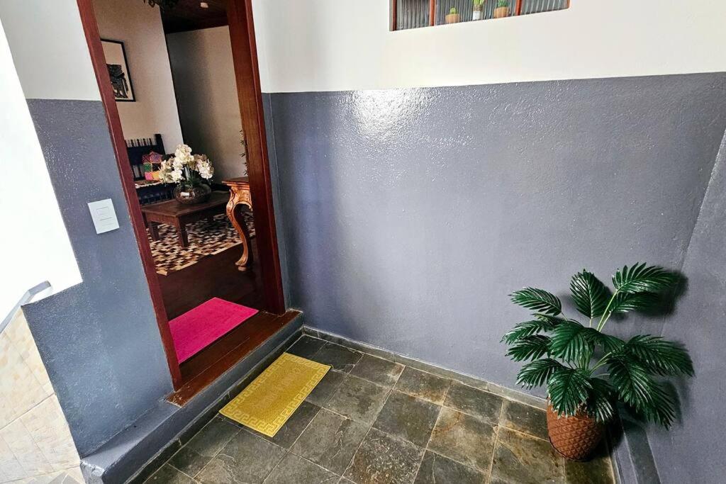 הוילה טיראדנטס Casa Dos Coelhos, 750M Do Centro, Ate 12 Pessoas מראה חיצוני תמונה