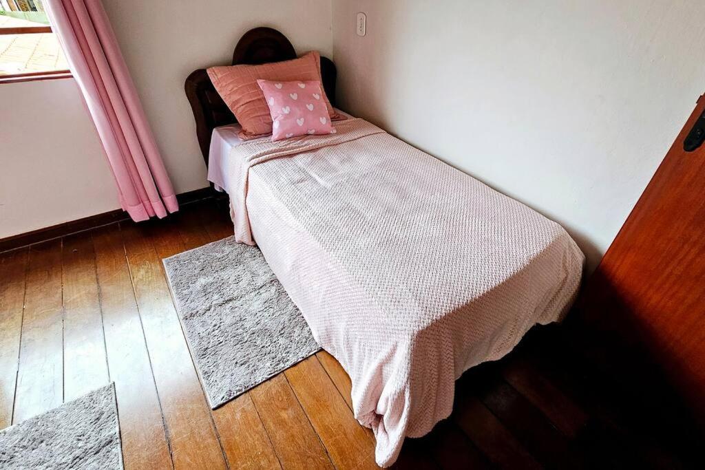 הוילה טיראדנטס Casa Dos Coelhos, 750M Do Centro, Ate 12 Pessoas מראה חיצוני תמונה