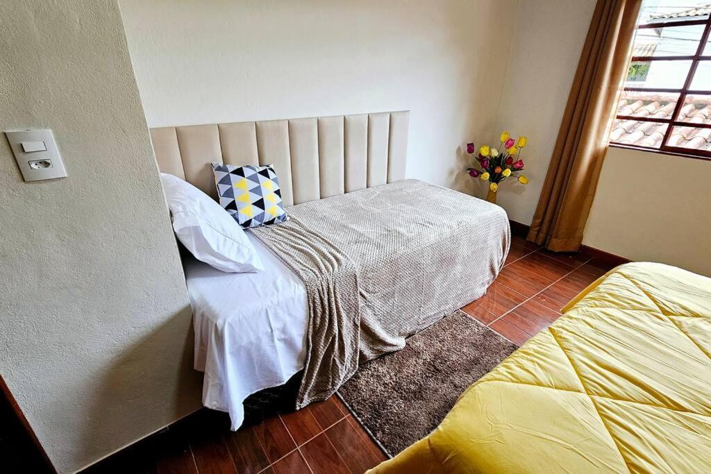 הוילה טיראדנטס Casa Dos Coelhos, 750M Do Centro, Ate 12 Pessoas מראה חיצוני תמונה